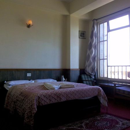The Aryan Regency Hotel Pelling Eksteriør billede
