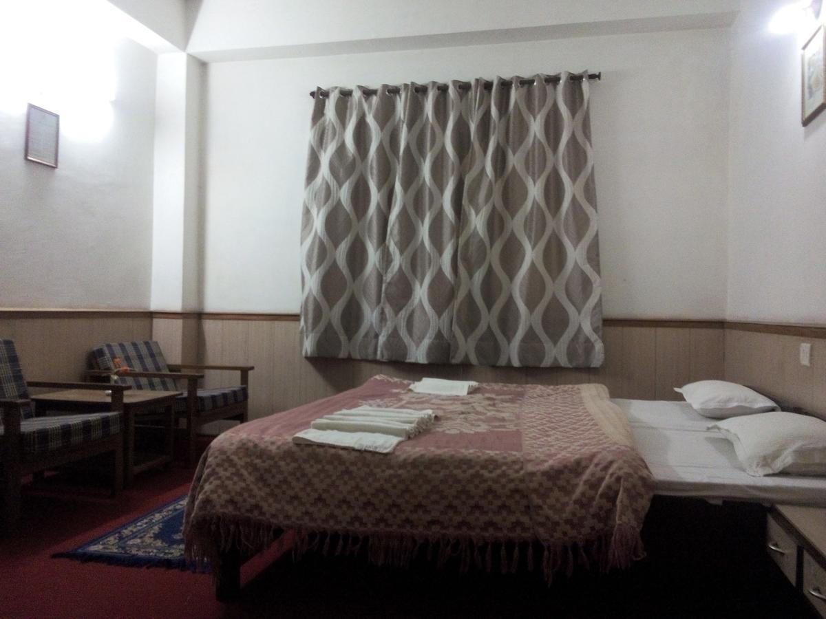 The Aryan Regency Hotel Pelling Eksteriør billede